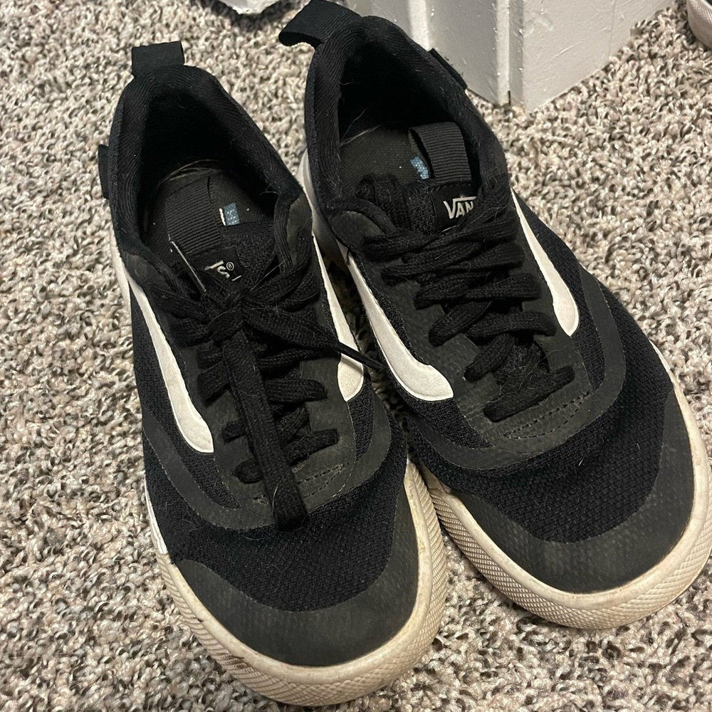 Vans ultra range size 6.5